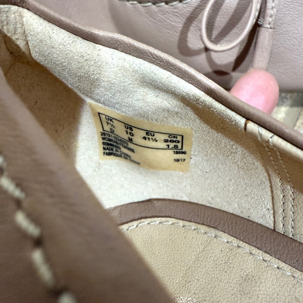 Clarks Grace Nina Nude Beige Leather Block Heel Bow Pumps Shoes Women 10M Career - Picture 8 of 12